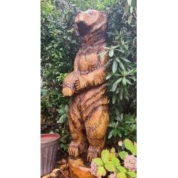 Wooden decorative bear carving