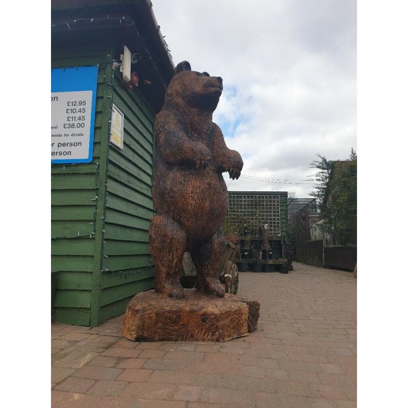 Wooden decorative bear carving