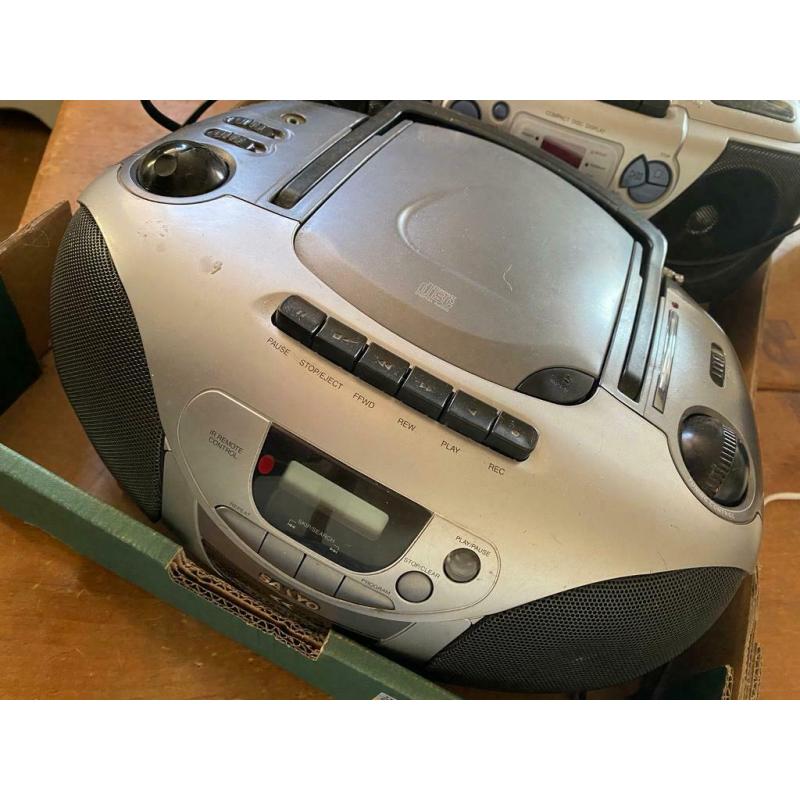 Job Lot Stereos Radios CD players
