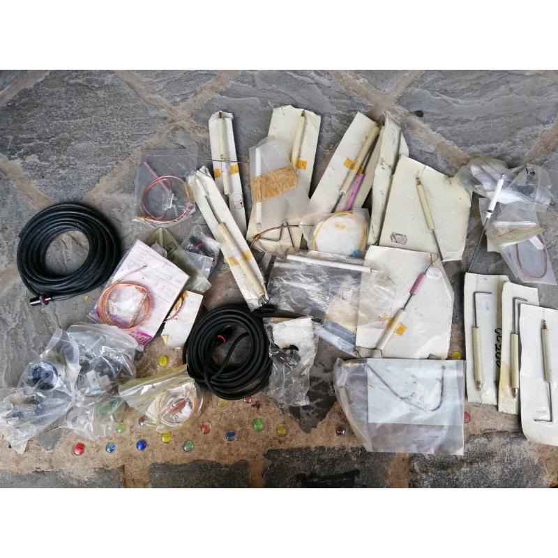 Industrial and Commercial Gas Boiler electrodes a. D assortment of Par