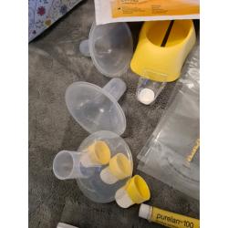 Medela swing breast pump essential pack