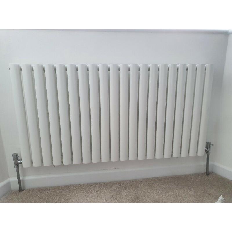 Milano Aruba designer Radiator 600 x 1180 White (single)