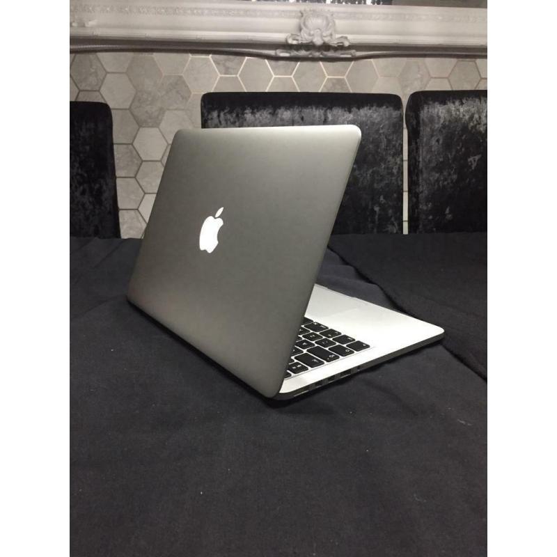 Apple MacBook Pro Retina 13? 2015 Intel Core I5 2.7Ghz 8GB RAM 256GB SSD