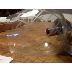 glass light fitting