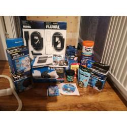 100L CORNER AQUARIUM FISH TANK WITH FILTER AND ACCESSORIES