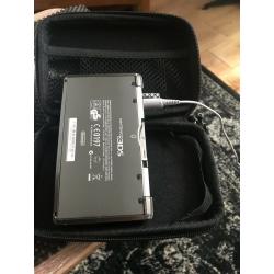 AS NEW 3DS WITH 3DS GAMES PEN AND CHARGER PLUS CASE