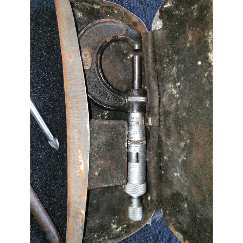 Micrometer.