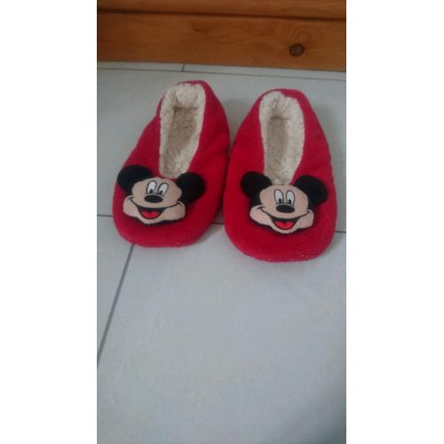 Disney Mickey Mouse slippers
