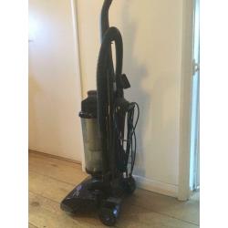Vacuum cleaner