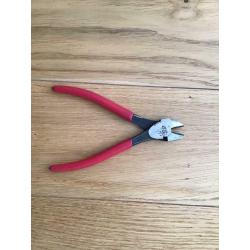 Side cutters