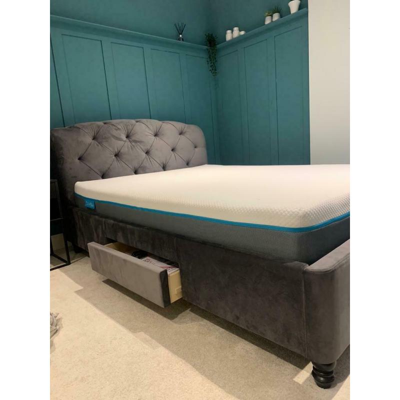 Next Hartford King size bed frame
