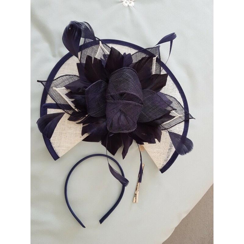 Navy and White fascinator