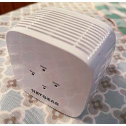 Netgear Wifi Extender EX6110 (New but unboxed)