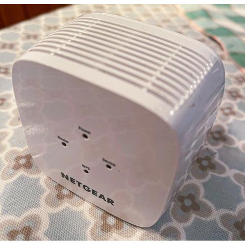 Netgear Wifi Extender EX6110 (New but unboxed)