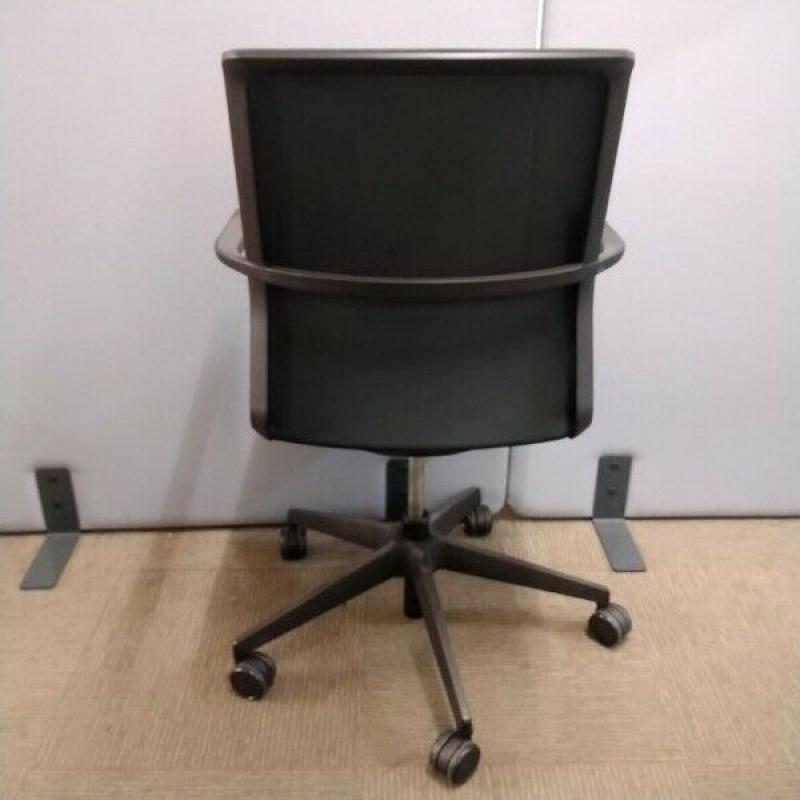 Senator Circo CR2, Black Mesh Office Chair, Height Adjustable, Armrests