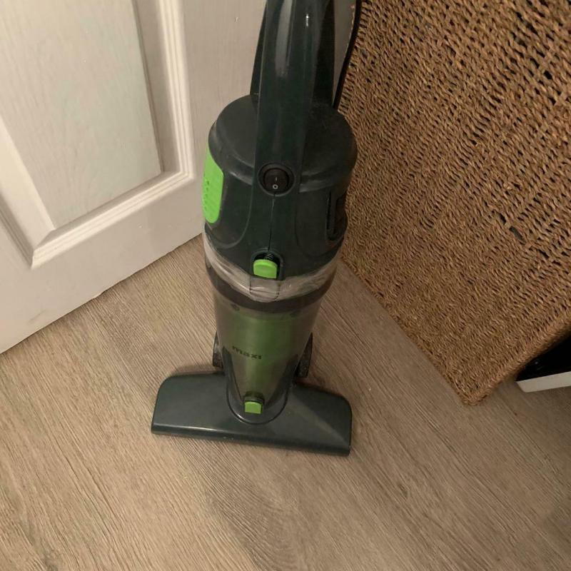 Maxivac vacuum cleaner stick