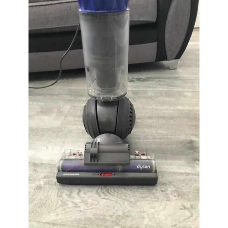 DYSON DC 40