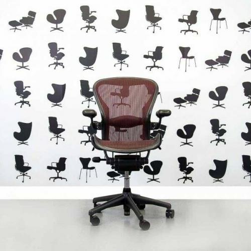 Herman Miller Aeron size B fully loaded