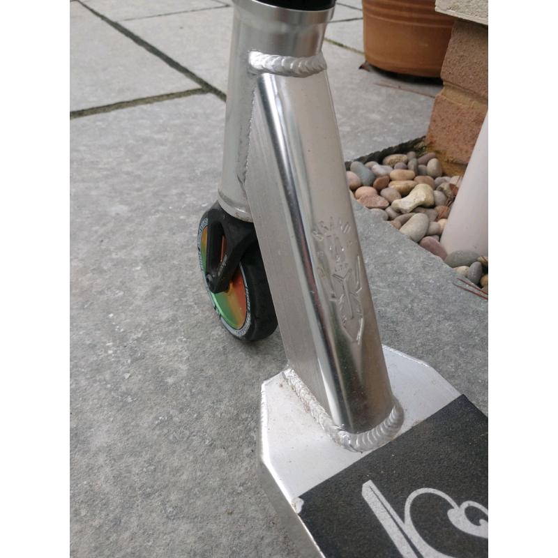 Urban Artt Primo V2 Custom Pro Scooter
