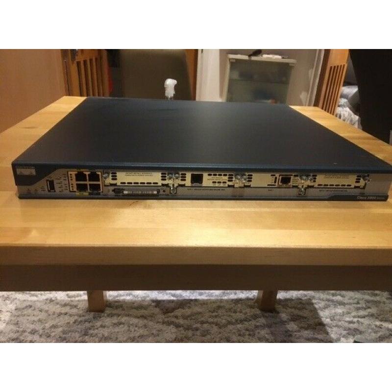 CISCO ROUTER 2801 - Great for CCNA CERTIFICATION STUDY networking home lab.