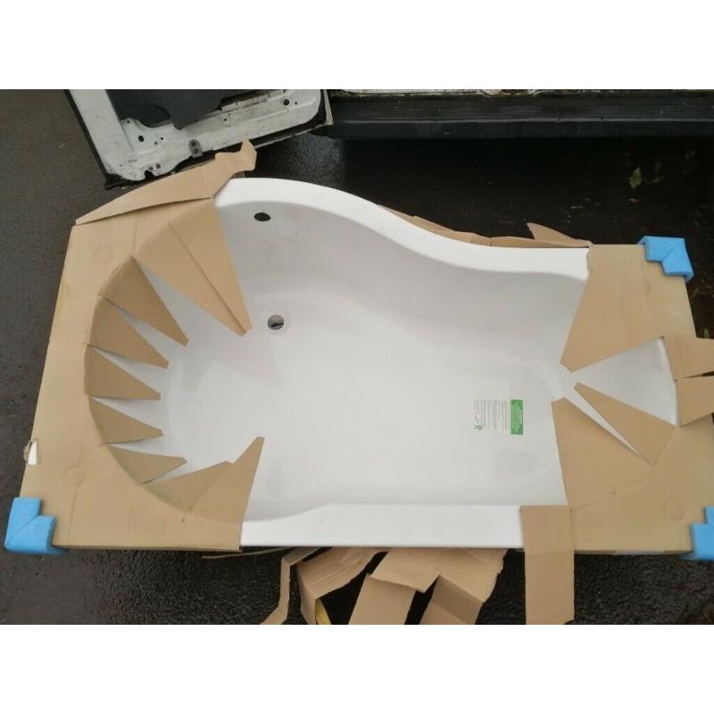 shower bath, trojan P shaped showerbath, reinforced 1500 x 900mm