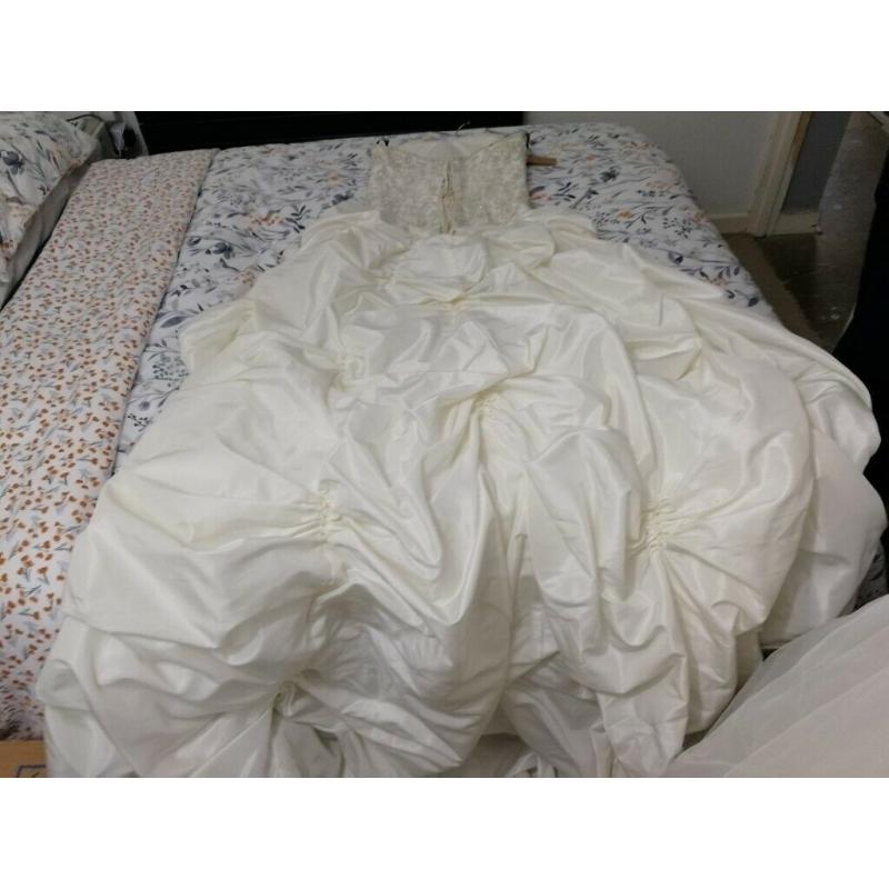 wedding dress, darcy scott, jill, size 12