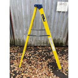 WICKS STEP LADDER (d) 6 TREAD 1.65m