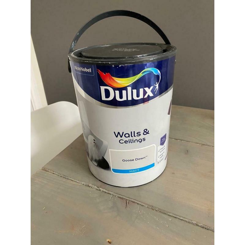 Dulux 5l Matt Goose Down wall and ceiling paint