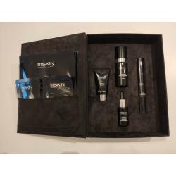 Luxury beauty set - 111SKIN Master Masking Planner gift set