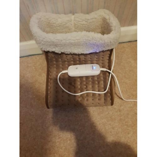 Electric feet warmer