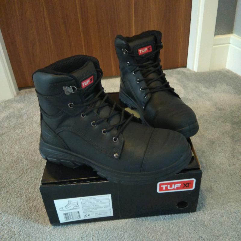 Men's black leather tuf xt safety boots size 10