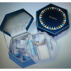 Elemis Pro-Collagen Stars of the Show Vanity Case Gift Box - RRP ?225