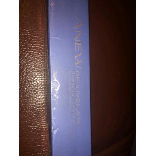 Avon- Anew rejuvenate flash facial