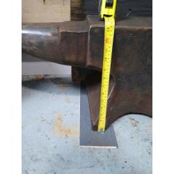 Blacksmiths anvil 150kg 3cwt
