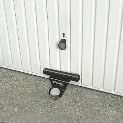 MASTER LOCK GARAGE PROTECTOR