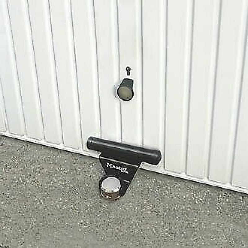 MASTER LOCK GARAGE PROTECTOR