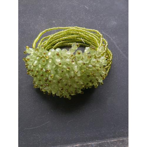 Beaded women's bracelet