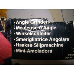 MAKITA ANGLE GRINDER