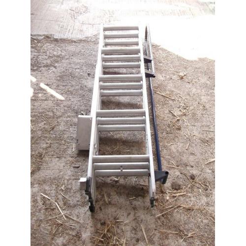 ATTIC / LOFT LADDER
