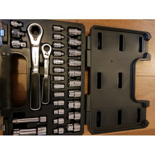 Halfords advanced socket set