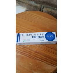 Tretinoin 0.05% cream retin a