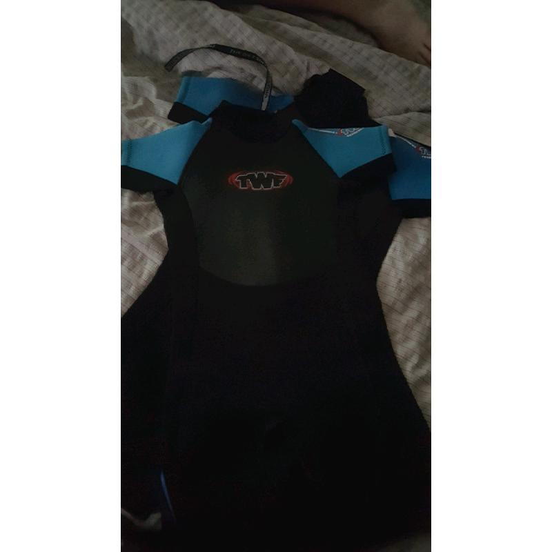 TWF Titanium kids wetsuits