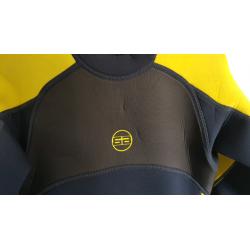 Child's wetsuit 9-10 yrs. Worn once