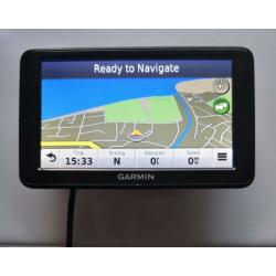 5" GARMIN nuvi 2515LM(T) GPS Sat Nav Lifetime UK & Ireland Map Traffic Bluetooth (no offers, please)
