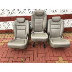 Honda frv breaking seats