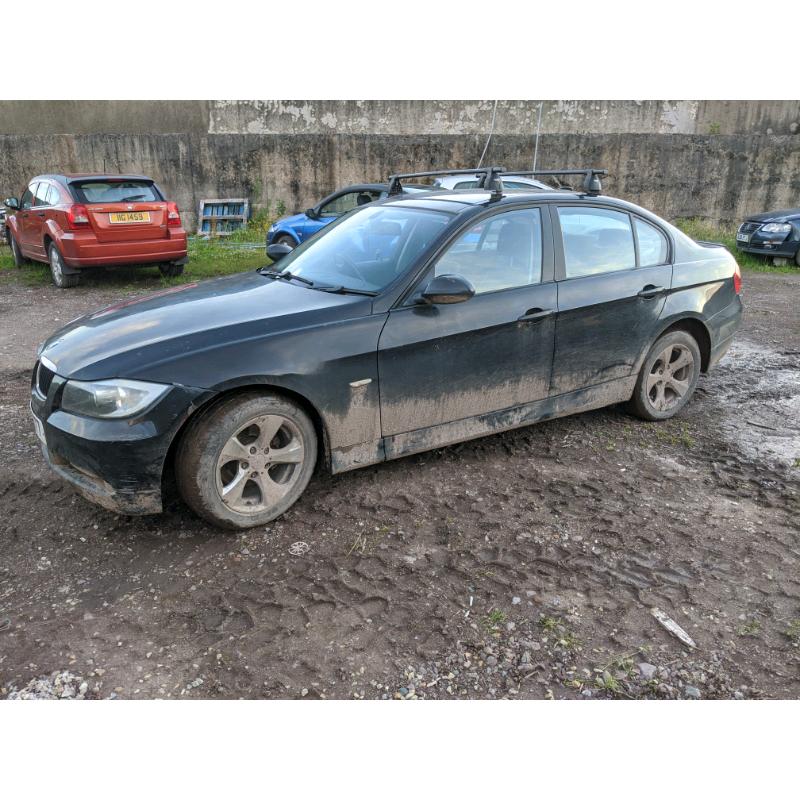 2006 BMW E90 320i breaking