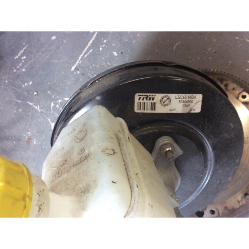 Ford ka/ fiat 500 brake servo/master cylinder