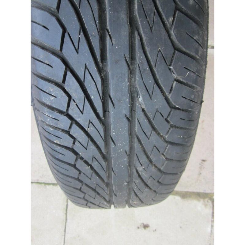 DUNLOP 205/60/16 WHHEL AND TYRE.