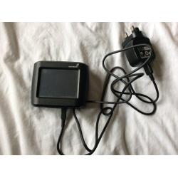 GPS TomTom with preloaded map, charger etc