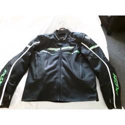 Motorcycle jacket